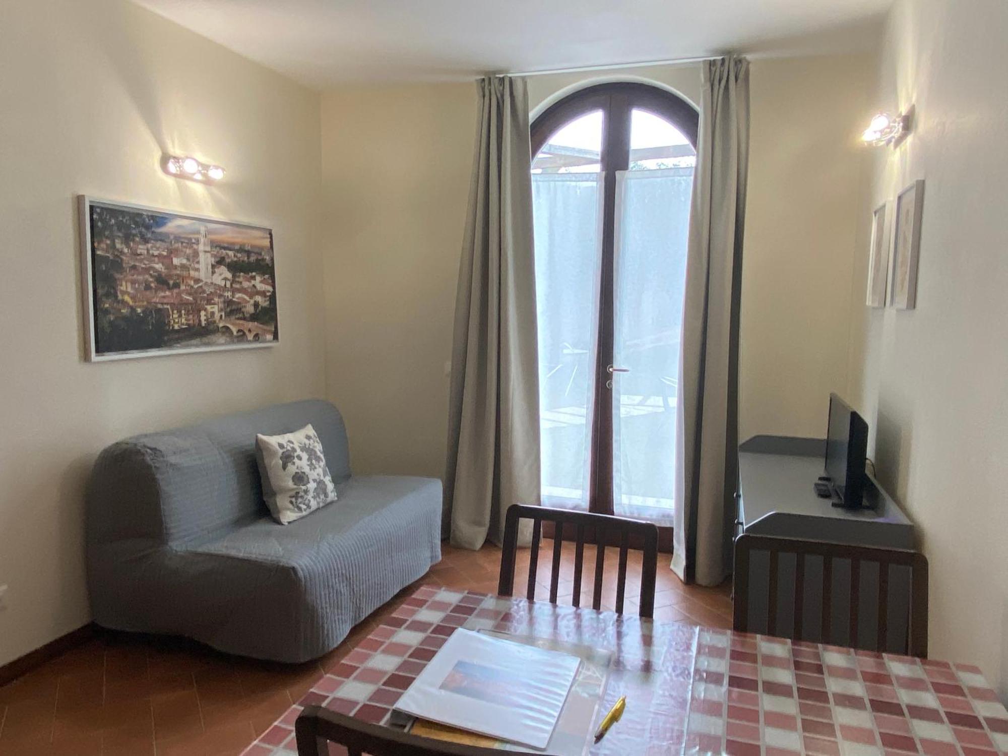 شقة Residenza Cipressi E Olivi فيرونا المظهر الخارجي الصورة